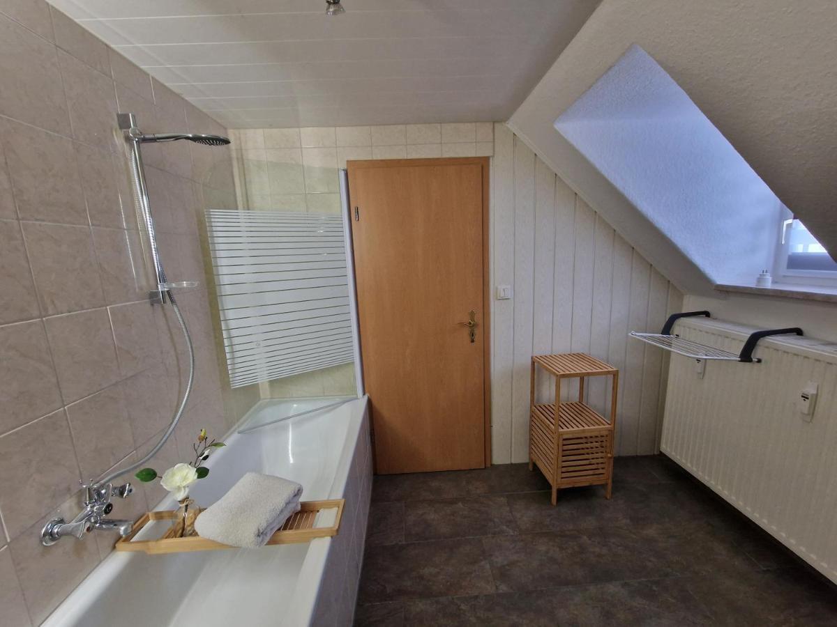 Ferienwohnung Haus Sonnenblick Burkhardtsdorf ภายนอก รูปภาพ