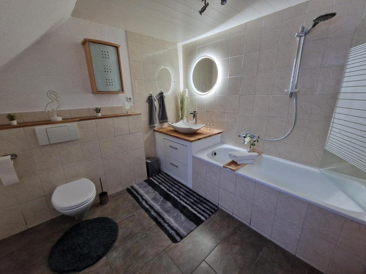 Ferienwohnung Haus Sonnenblick Burkhardtsdorf ภายนอก รูปภาพ